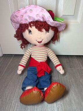 Strawberry Shortcake Rag Doll 2005